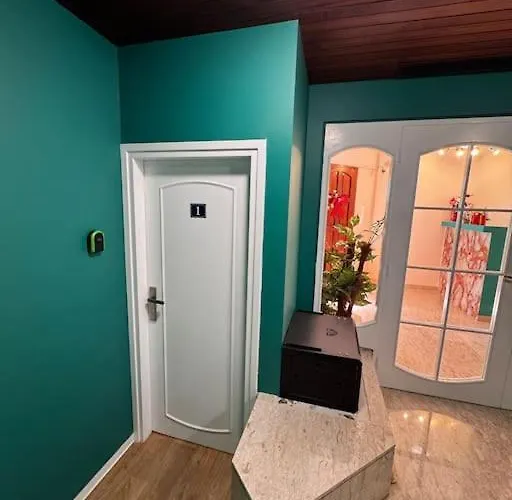 Modern N1 Private Kitchenette And Bathroom