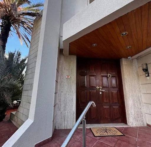 Apartman Modern N1 Private Kitchenette And Bathroom Limassol